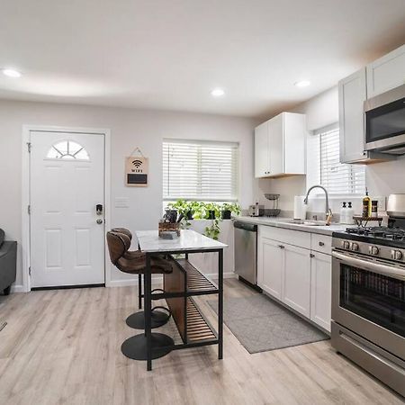 Urban Oasis: San Diego Bungalow Escape Extérieur photo